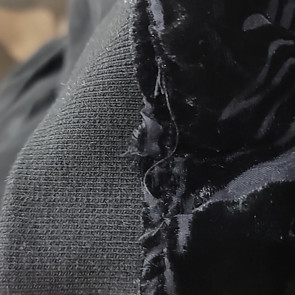 Torrid Velvet Burnout Bomber Jacket Black  2X - Picture 16 of 16